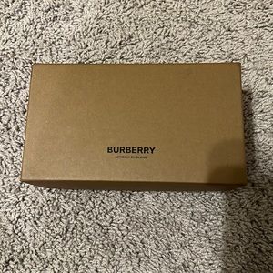 Burberry sunglasses box